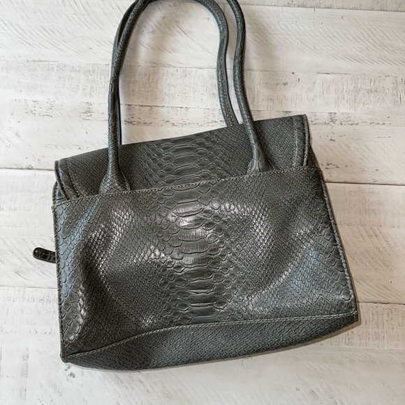 Vintage Liz Claiborne Faux Croc organizer shoulder bad purse.  Green - Picture 3 of 5